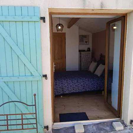 Le Logis Du Vieux Donjon Holiday home *